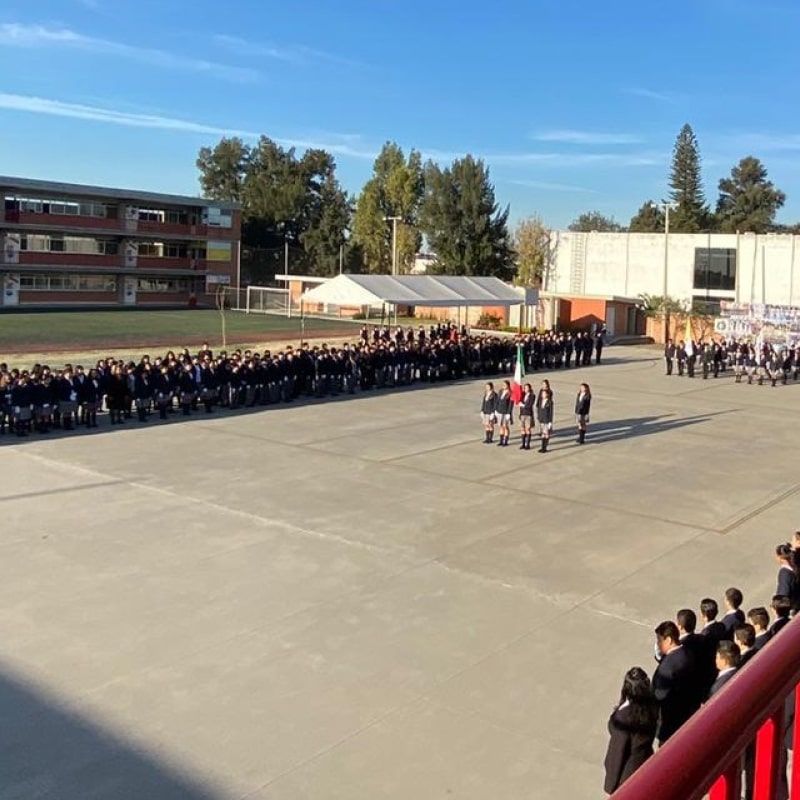 Asamblea de Honores a la bandera en Interamericano Irapuato